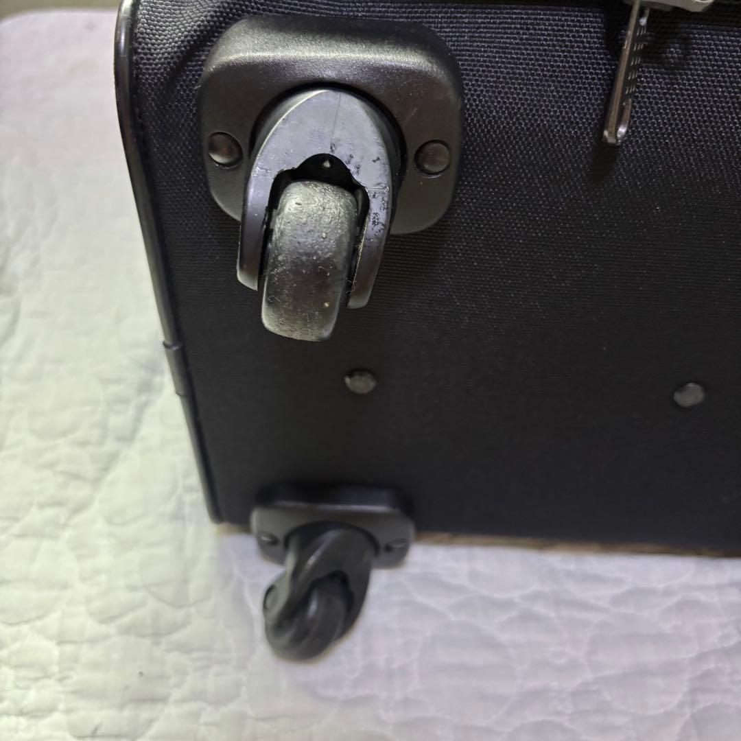 希少 Samsonite サムソナイト キャリーケース 大容量 4輪 鍵付き