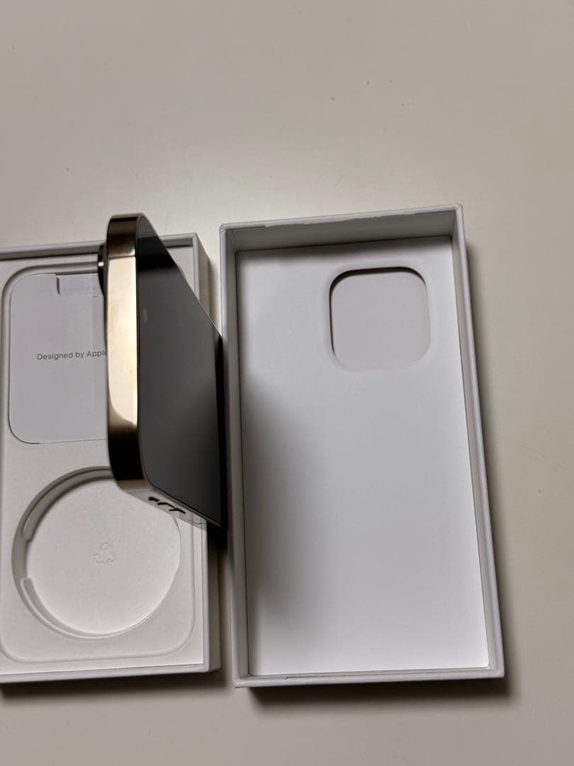 iPhone14 Pro 256GB ゴールド｜SIMフリー｜国内正規品｜箱付き