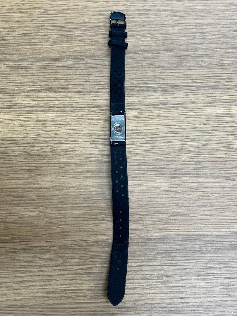 フィリップスタインPhilip Stein 自然周波数 ブレスレット ブラック