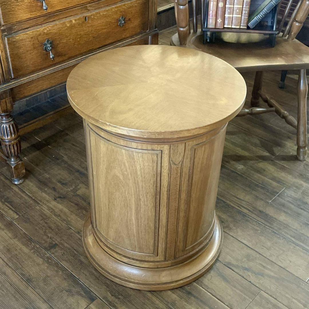 r983r103 アメリカ最高峰家具 ドレクセルヘリテイジ ドラムテーブル