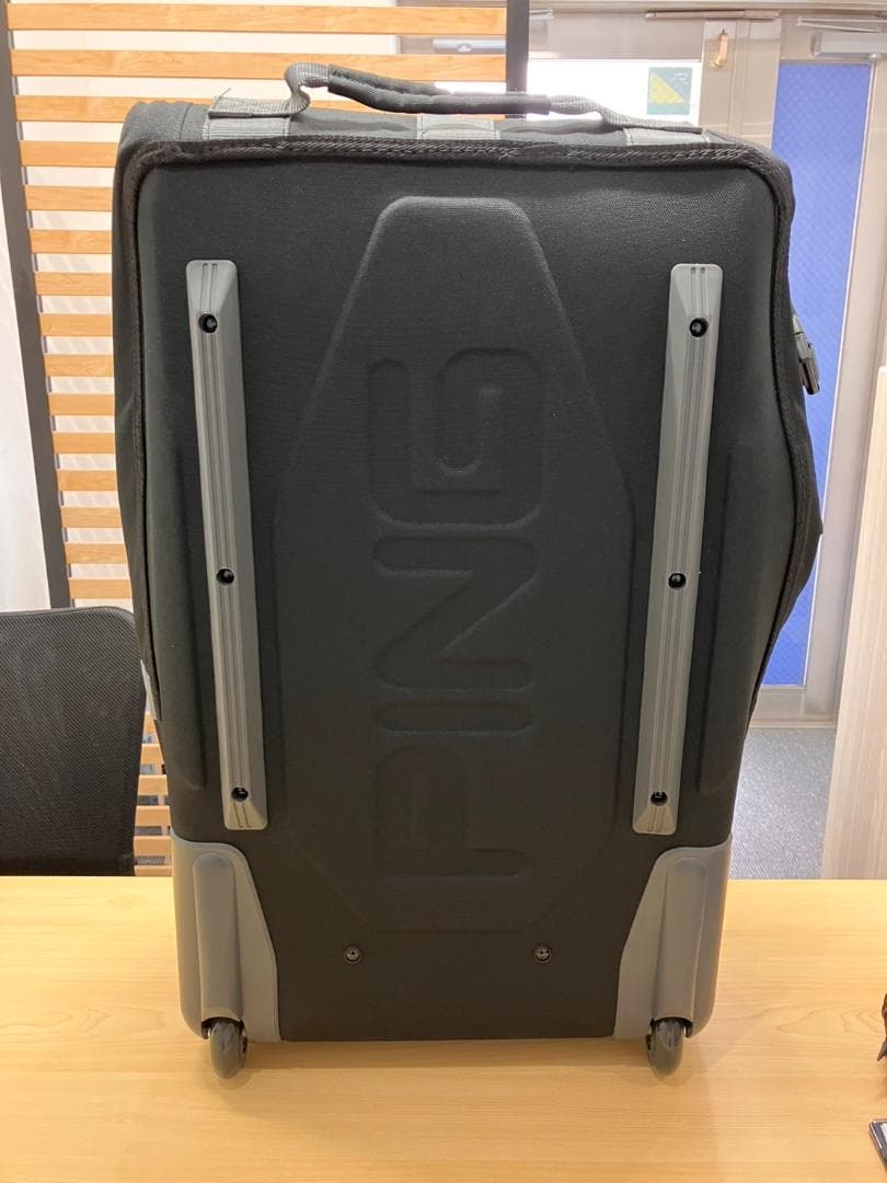 ♡xoxo♡　未使用品！PING ゴルフ用 キャリーケース折り畳み可能