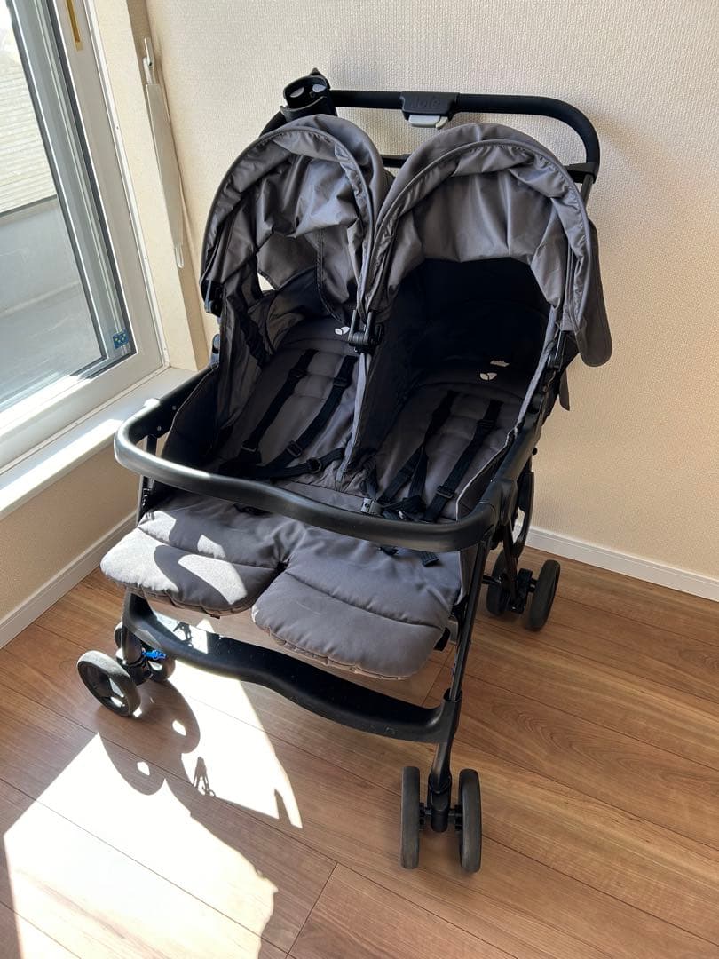 【送料無料】joie 2人乗りベビーカー　aire twin