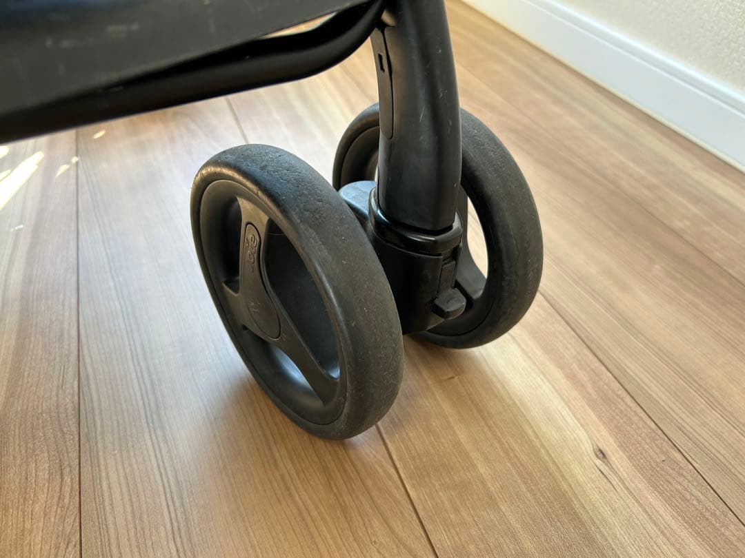 【送料無料】joie 2人乗りベビーカー　aire twin