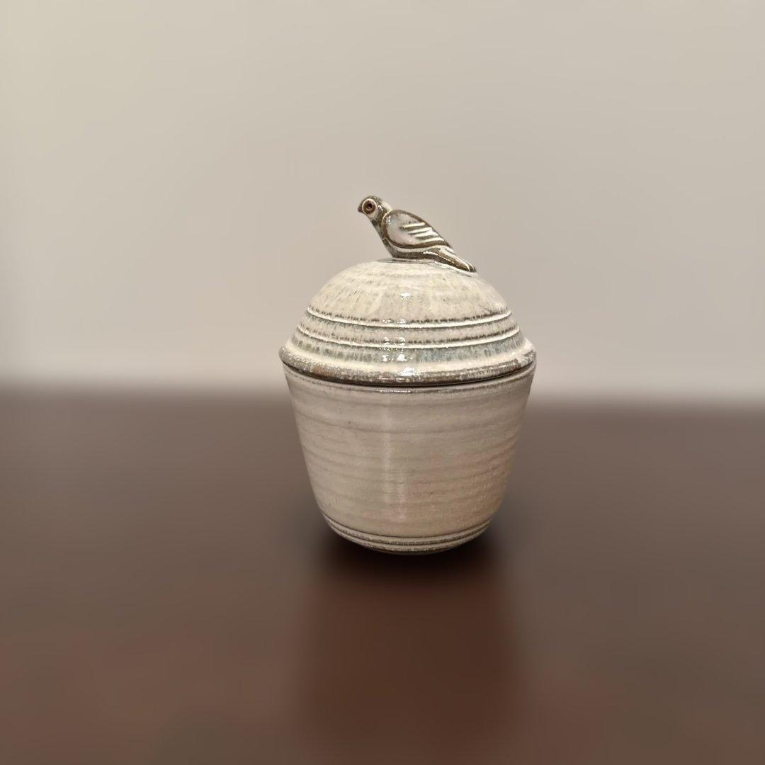 陶器蓋物深器　2客