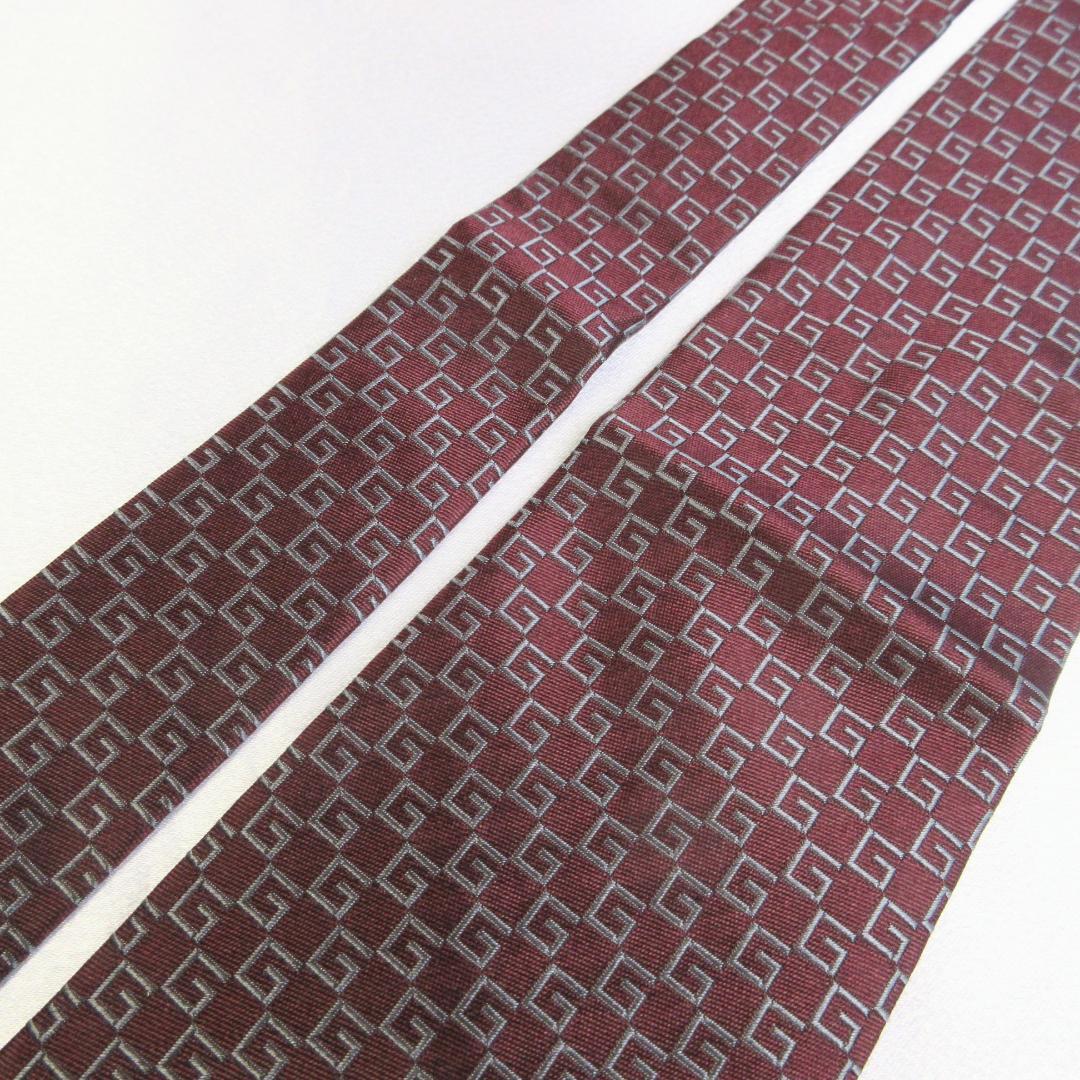 未使用☆グッチ　Gロゴ　茶色　ネクタイ