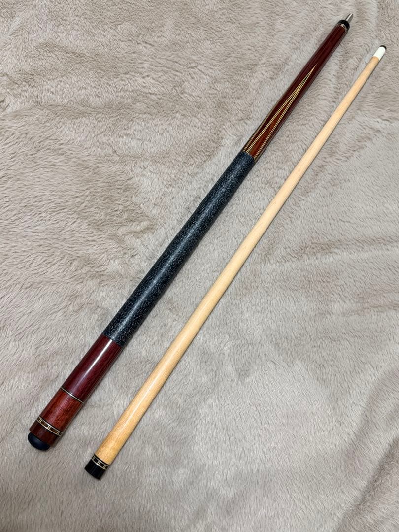 ビリヤードキュー