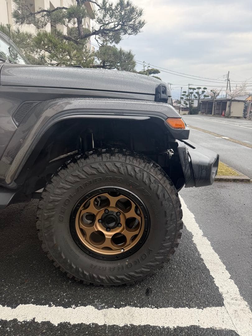 ヨコハマ 35×12.50R17 LT タイヤ KMCホイール