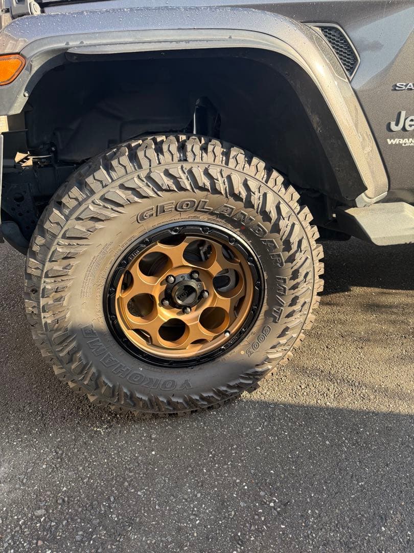 ヨコハマ 35×12.50R17 LT タイヤ KMCホイール