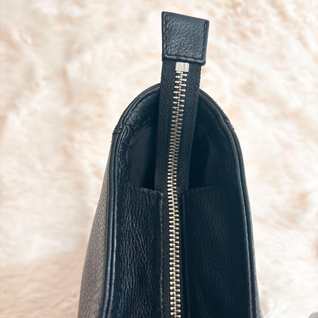 SHIPS 黒 レザー トートバッグ A4収納 シップス 本革 ビジネスバック