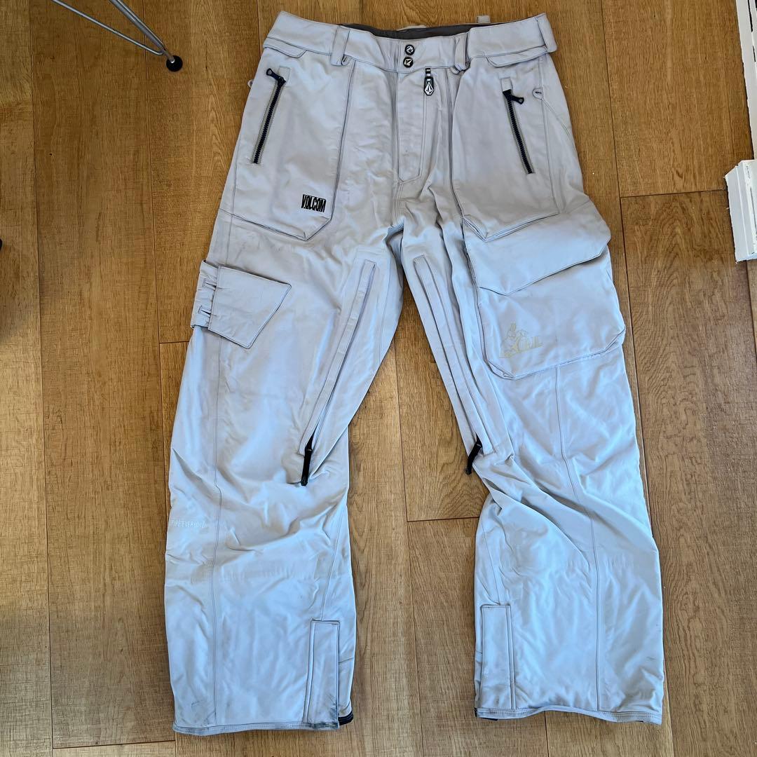 【希少】VOLCOM スノーボードパンツ ライトグレー　L
