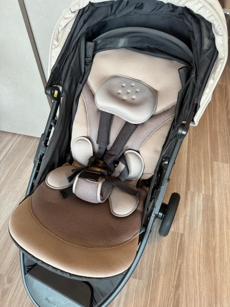 アップリカ Aprica スムーヴ プレシャス ベージュ