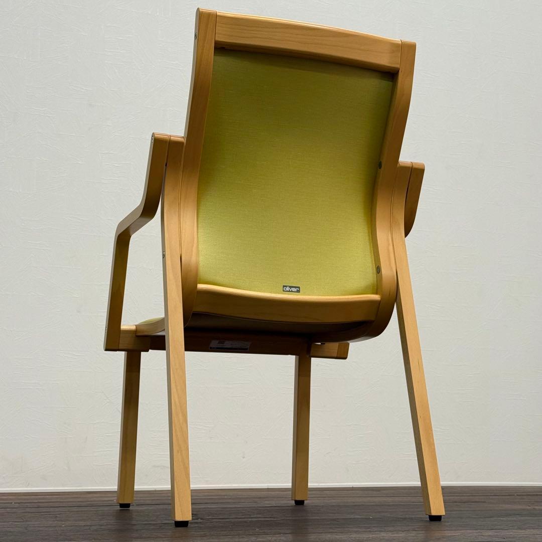 H111C16c Oliver オリバー アームチェア ダイニングチェア