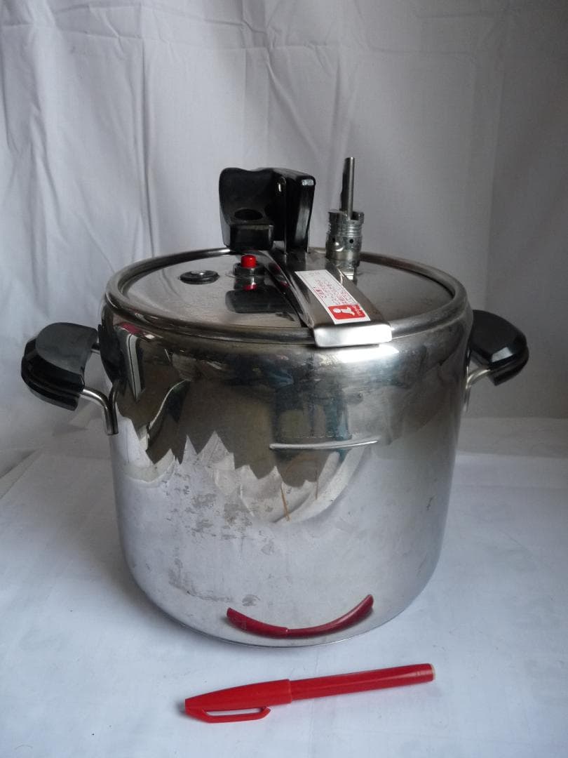 ラゴスティーナ 圧力鍋 7L　イタリア製