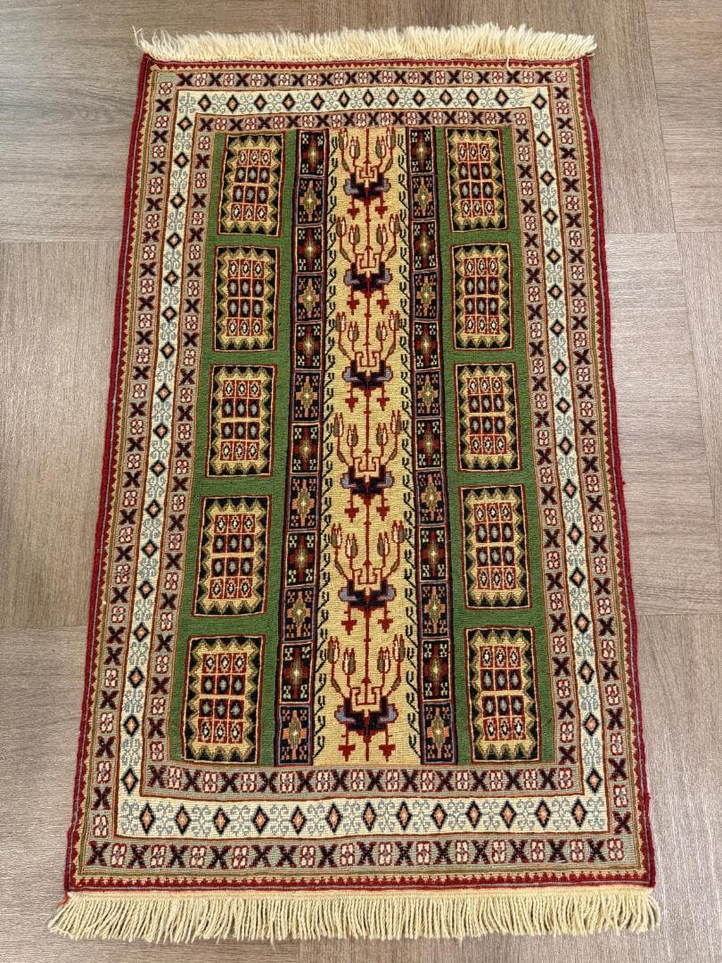 手織りペルシャ絨毯 シルジャン スマックキリム 106x64cm イラン産 玄関