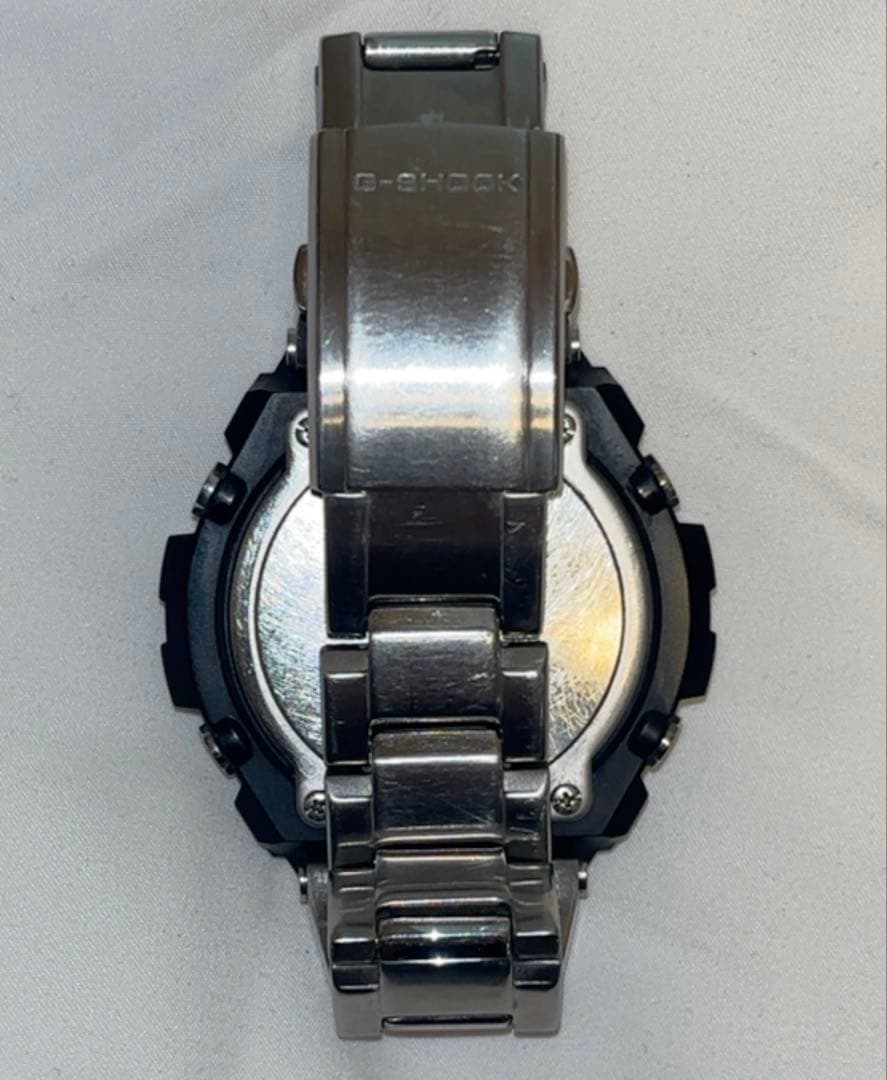 時計 G-SHOCK GST-W110D