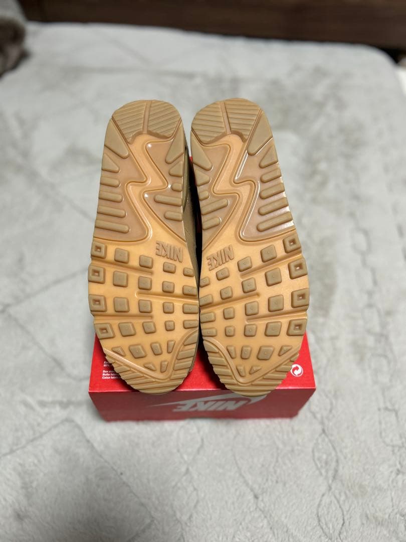 【新品、未使用品】Nike Air Max 90 ウィート スニーカー