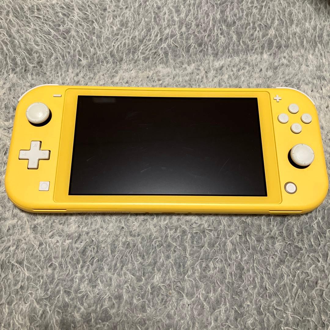 4*ま様 Nintendo Switch Lite イエロー 本体