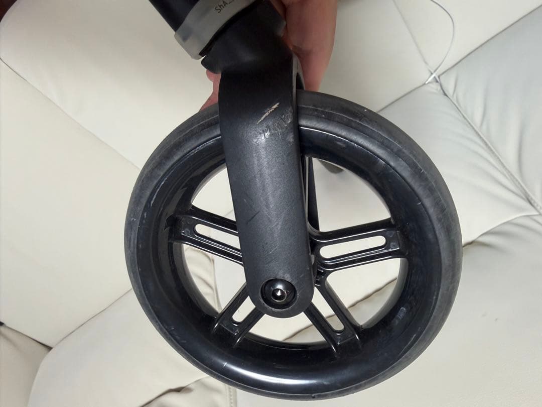 美品　使用少　サイベックス メリオ カーボン CYBEX MELIO 2023年