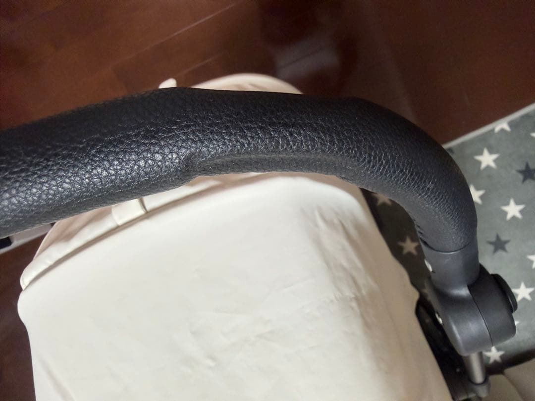 美品　使用少　サイベックス メリオ カーボン CYBEX MELIO 2023年