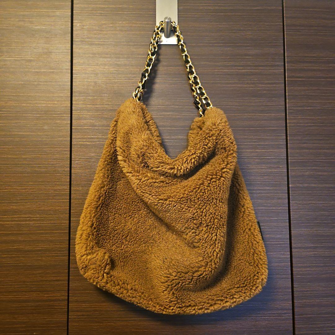 ヴィオラドーロ モコモコバッグ