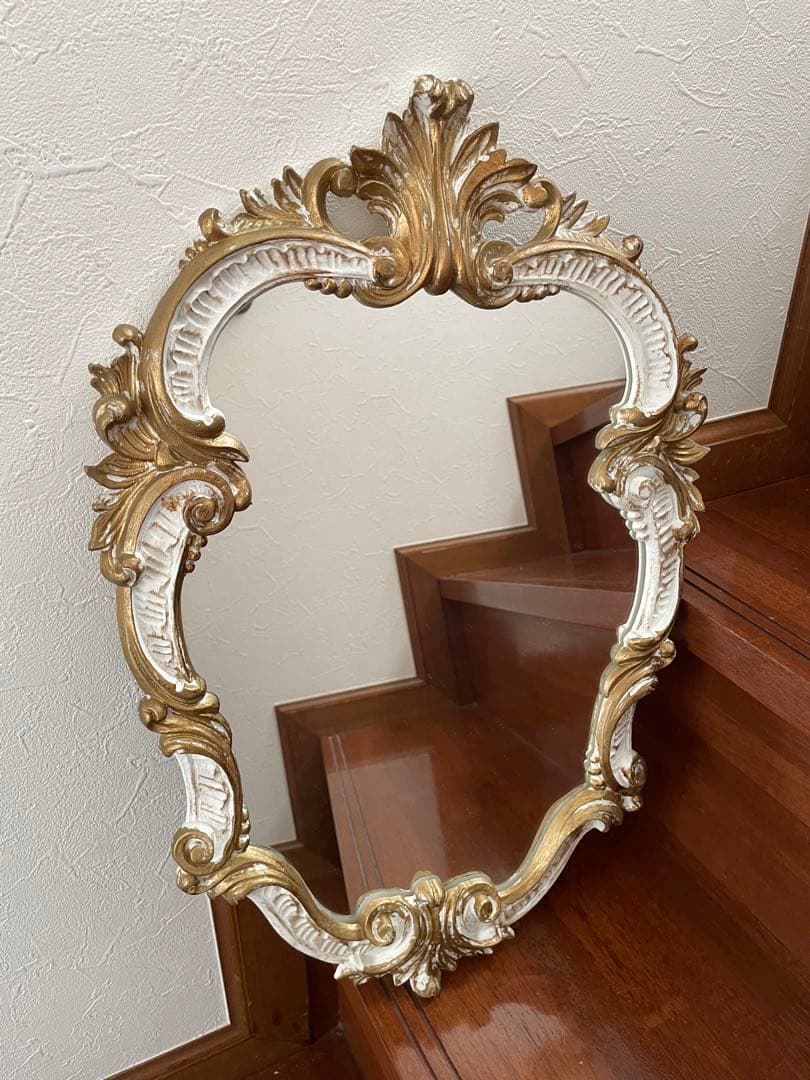 アンティーク調ミラー（ホワイト×ゴールド）