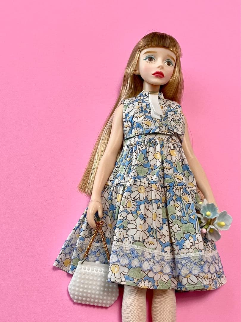 A⑤ 1/6ドール　AliceW ギャザーワンピース