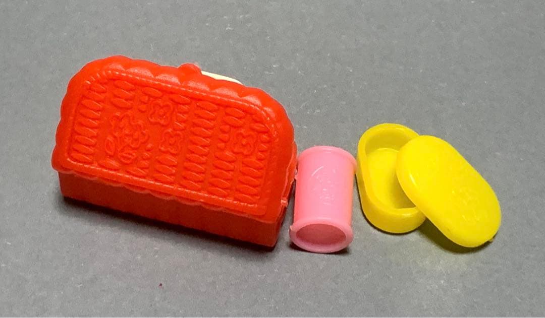 グリコ　おまけ　昭和　レトロ　ピクニックセット　赤