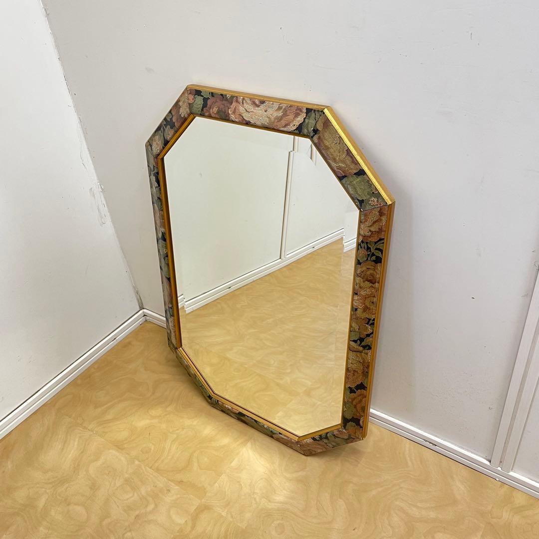 イタリア製 アンティーク調 8角ミラー 鏡 花柄 壁掛け式 ウォールミラー 姿見