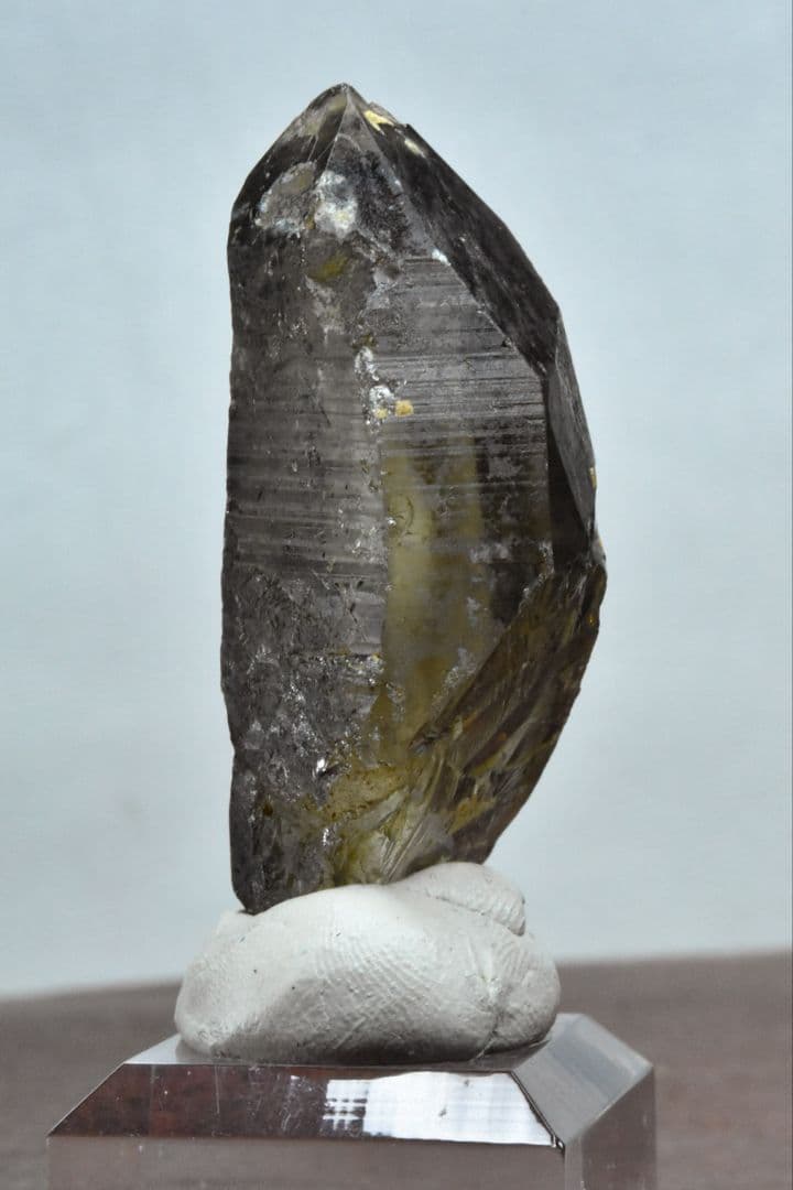 タンザニアSongea産 スモーキークォーツ