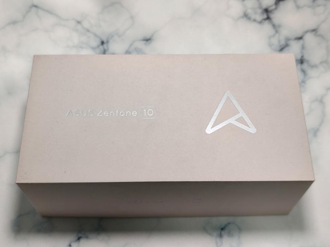 ASUS Zenfone 10(メモリ8GB/ストレージ256GB/ブラック)