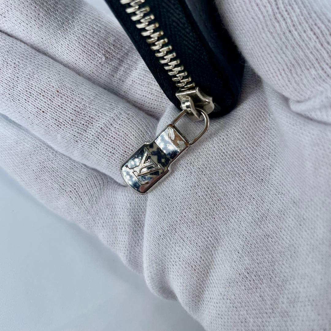 ヴィトン　パース M30511 タイガ ブラック　IC