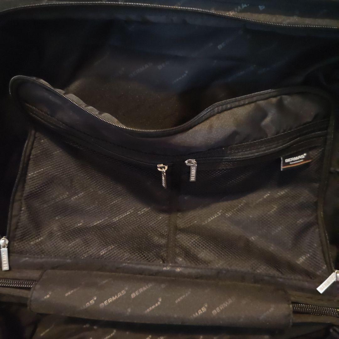 BERMASダークブルー 中型キャリーケース ポリカーボネート