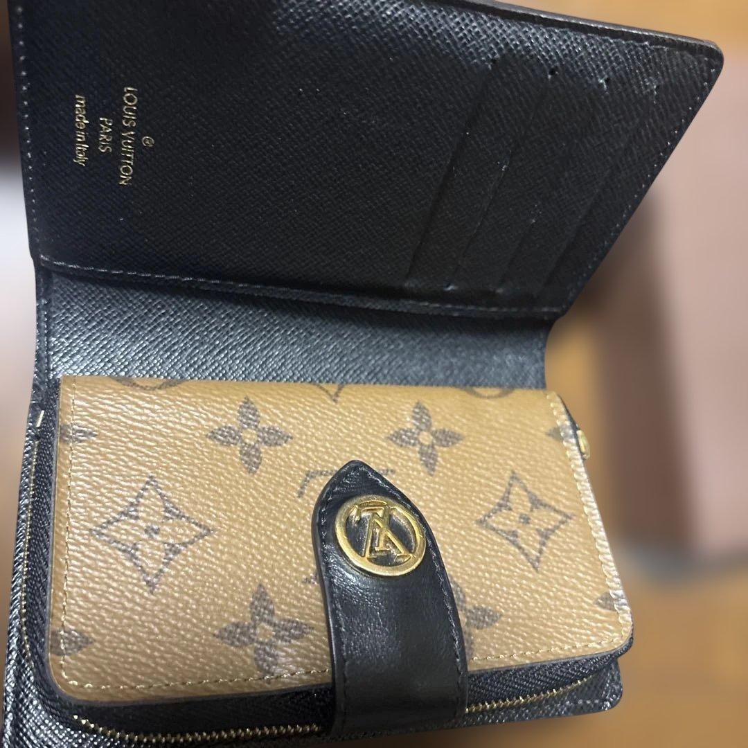 em310Louis Vuitton ポルトフォイユ・ジュリエット