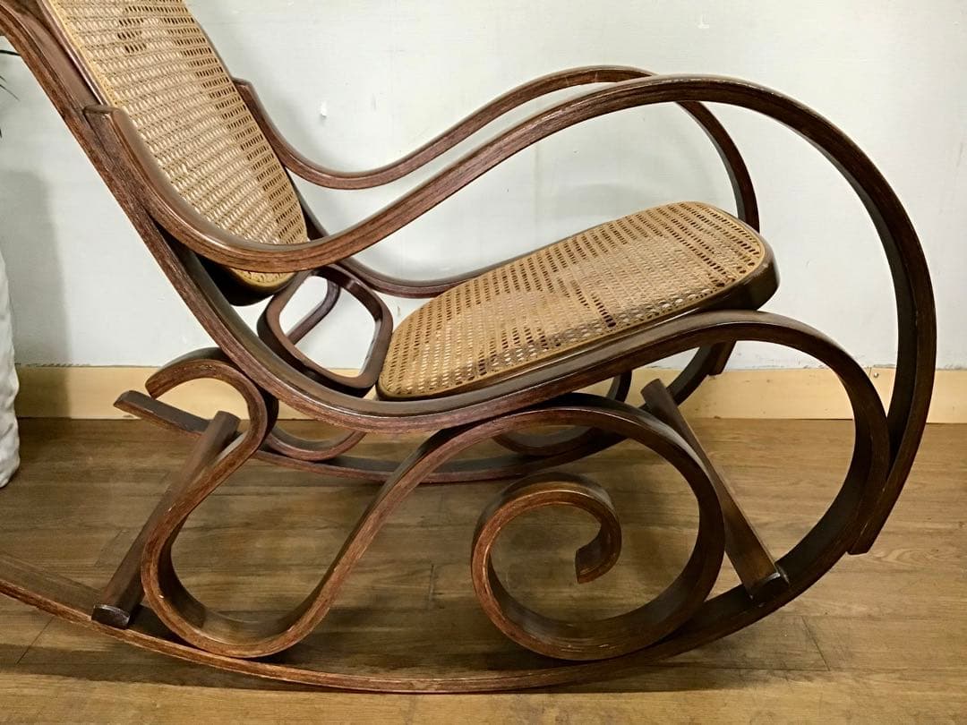 管97☆ポーランド製☆ベントウッド☆ロッキングチェアー☆曲木