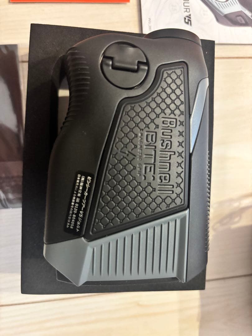 Bushnell Tour V5スリムジョルト　ほぼ新品未使用品　レーザー距離計