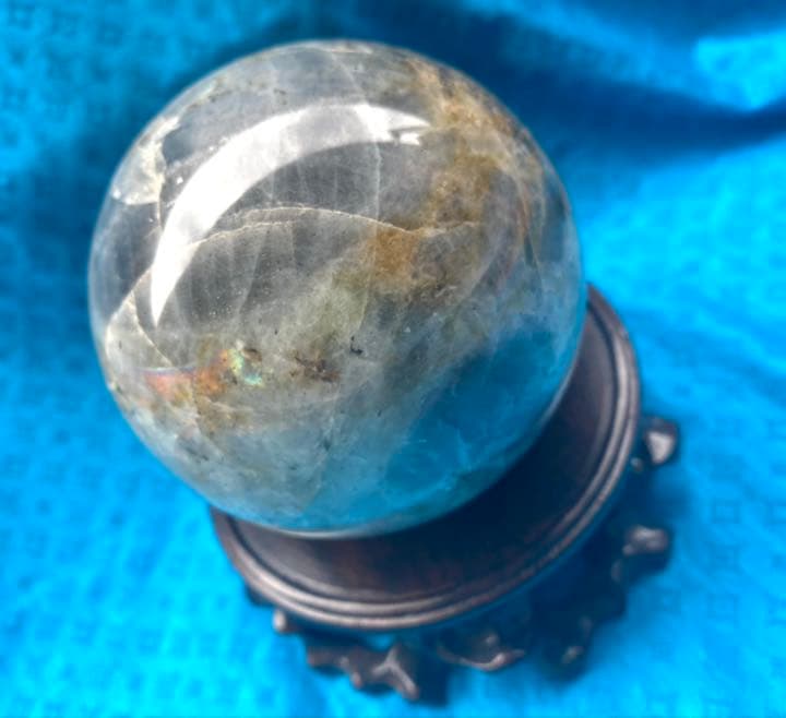 ラブラドライト宝珠（８cm珠）