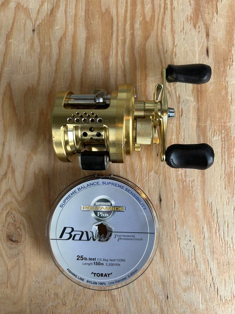 シマノ　カルカッタコンクエスト　100