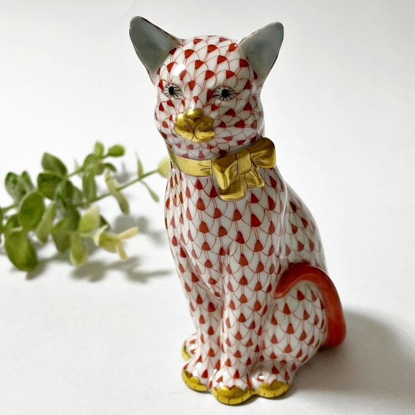 ヘレンド HEREND ねこ リボンを付けた猫 フィギュリン フィッシュネット