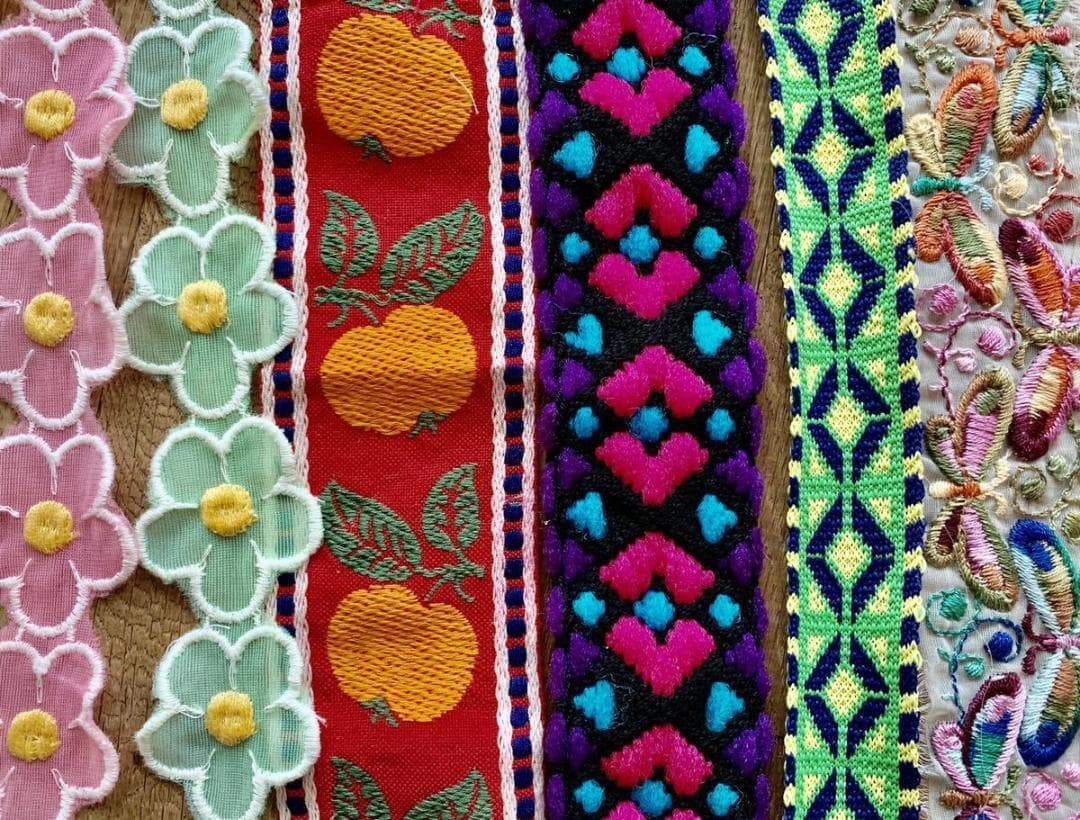 ホリーホビー柄 ヴィンテージカーテン ノスタルジック アンティーク 子供部屋