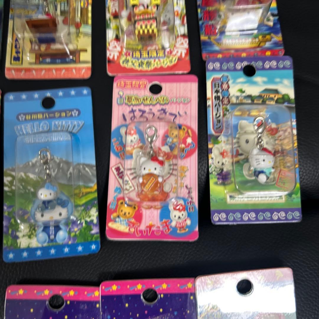 ご当地キティ　ファスナーマスコット　28個
