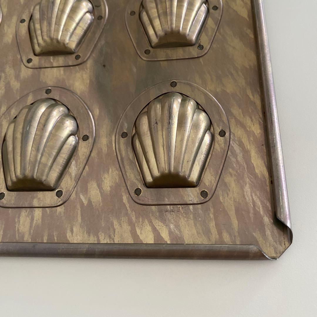 美品　cuoca ミニマドレーヌ型千代田金属製