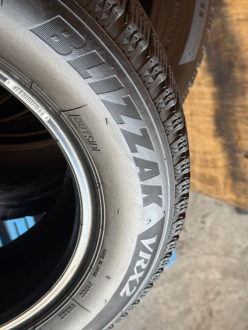 タイヤ・ホイール (377)165/65R15 BRIDGESTONE BLIZZAK VRX2