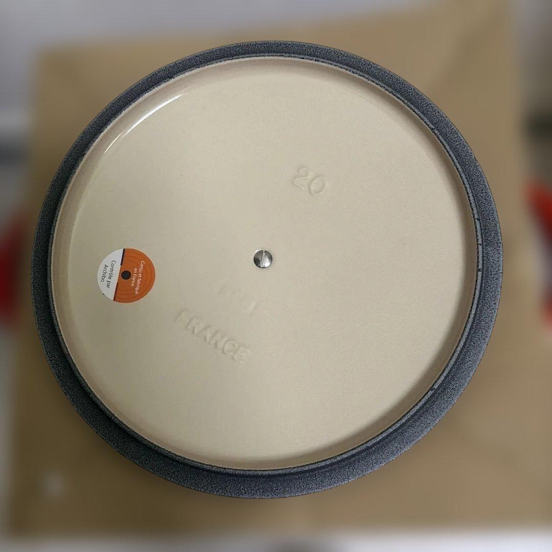 新品 ル・クルーゼ シグニチャー ココット・ロンド 20cm 両手鍋