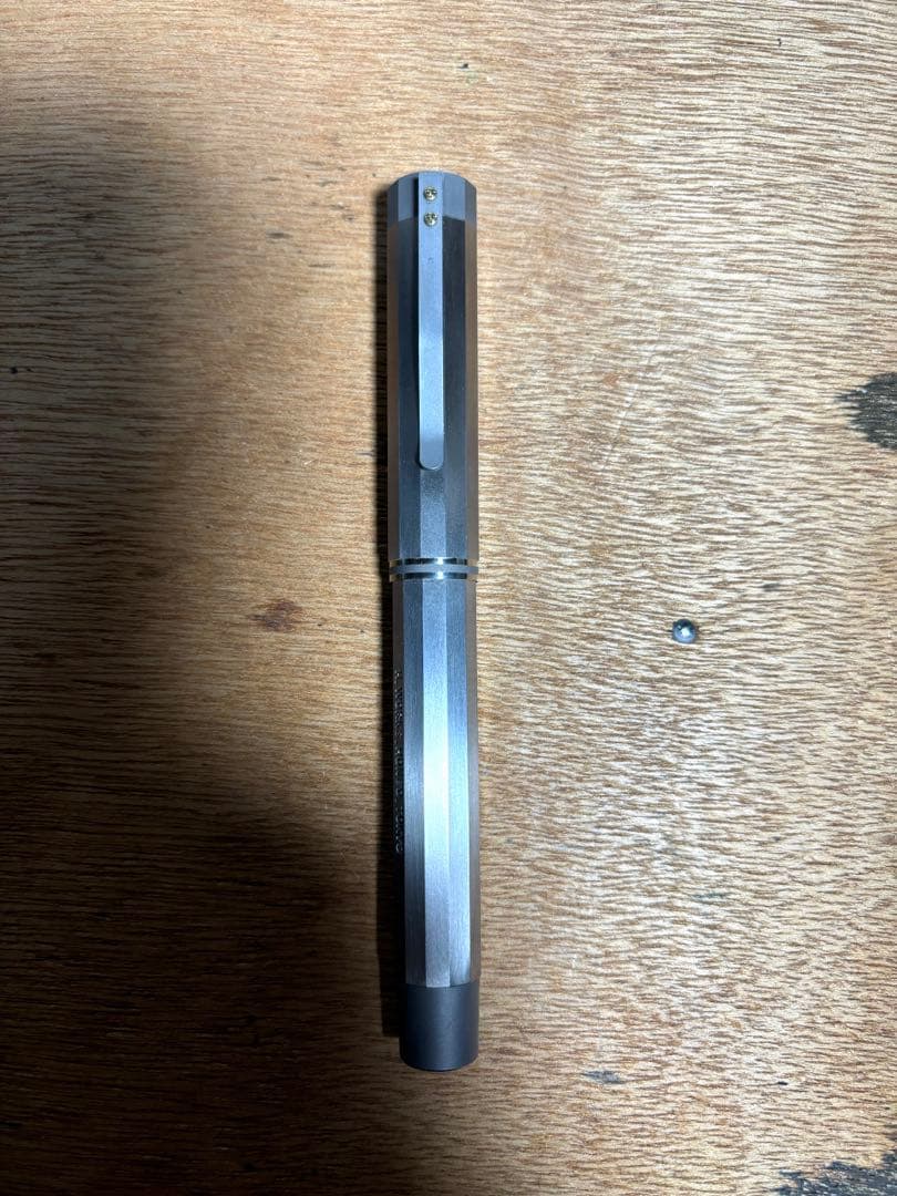 エイチワークス チタン万年筆 H.works