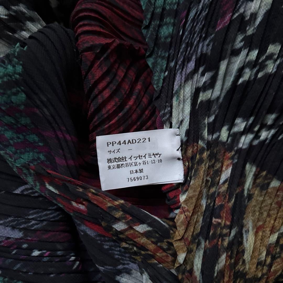 極美品　PLEATS PLEASE パッチワーク柄ストール