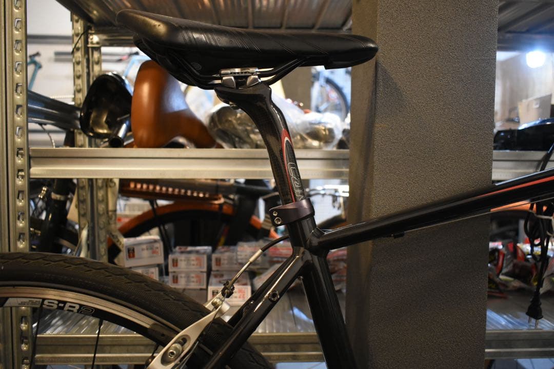 GIANT クロスバイク 軽量アルミフレーム 700C