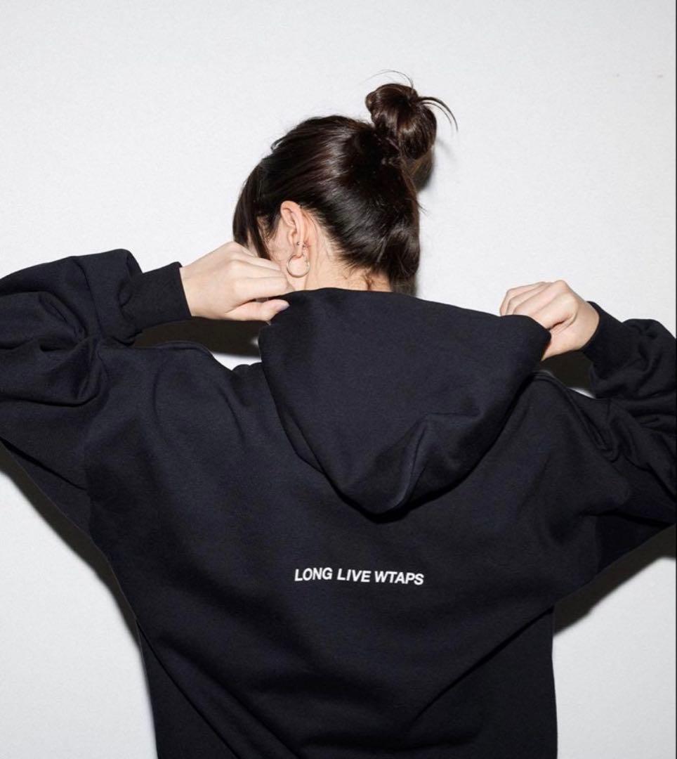 WTAPS フード付きオーバーサイズパーカー ブラック