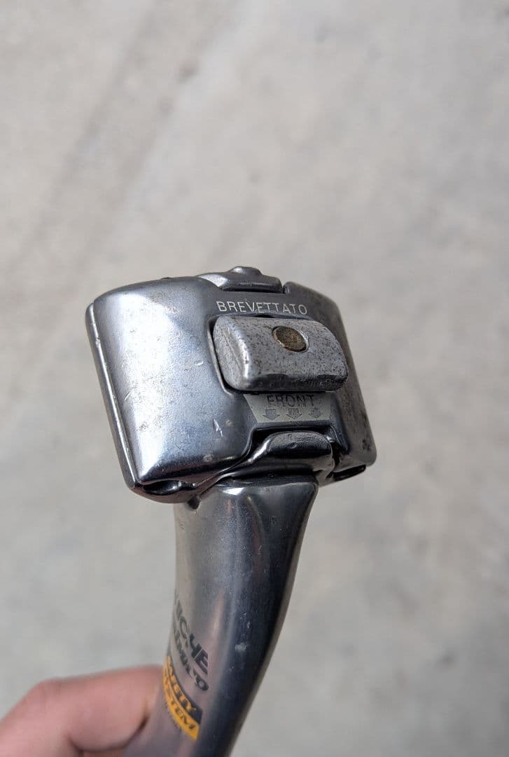 ビンテージ MICHE PRIMATO シートポスト 27.0 エアロ