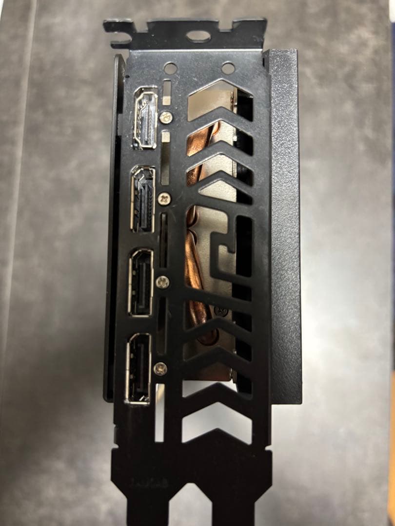 AMD Radeon RX7800XT グラフィックボード