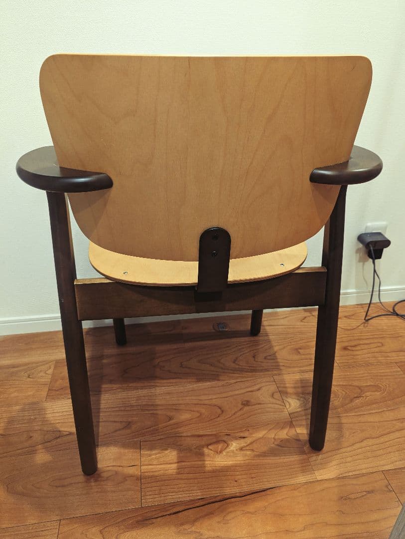 artek　ドムスチェア　スコープ別注ハニー×ウォルナット